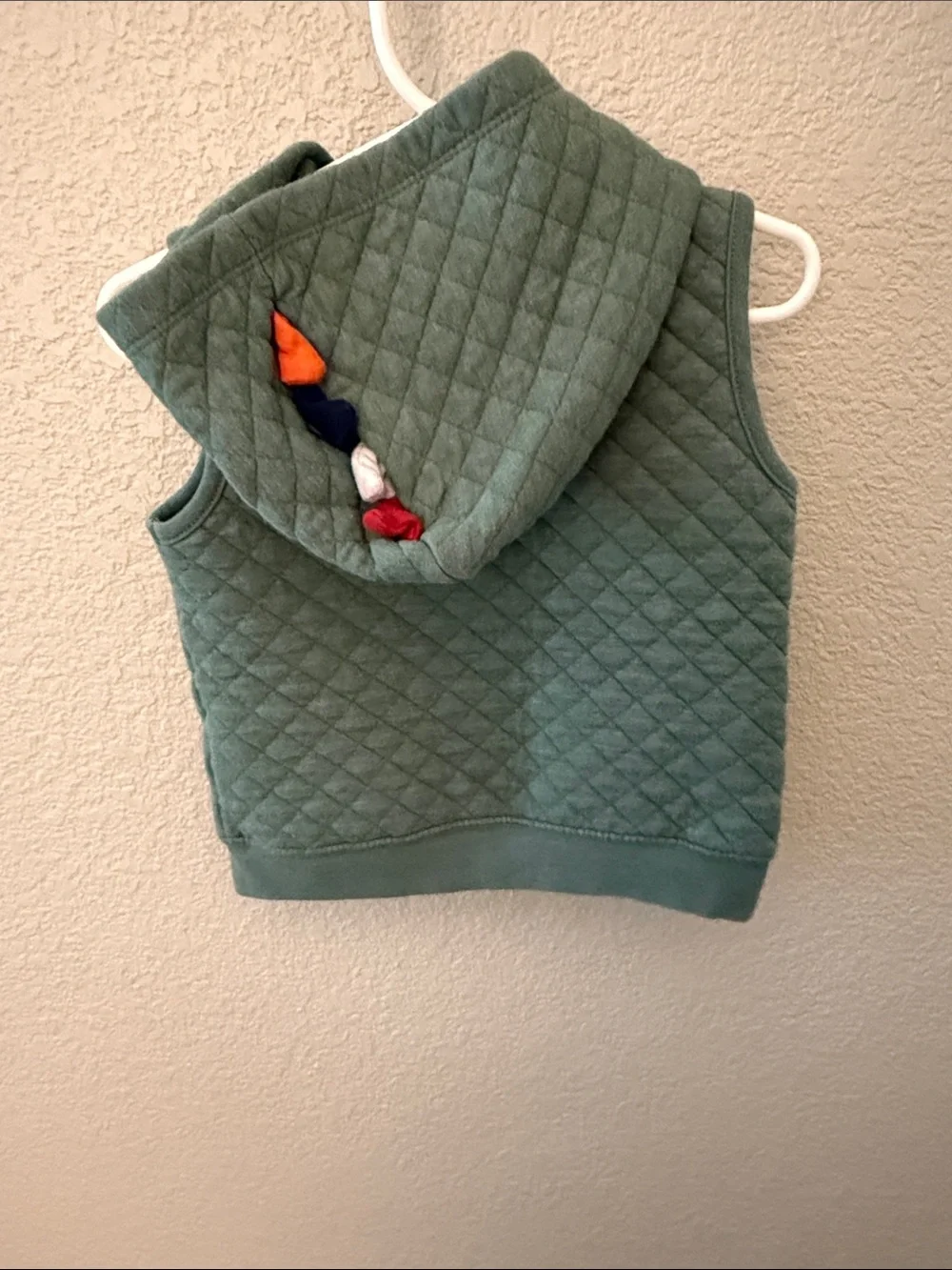 Boy 24 mo Fall/Winter Bundle. Camo Pullover, Construction Truck Hoodie Dino Vest